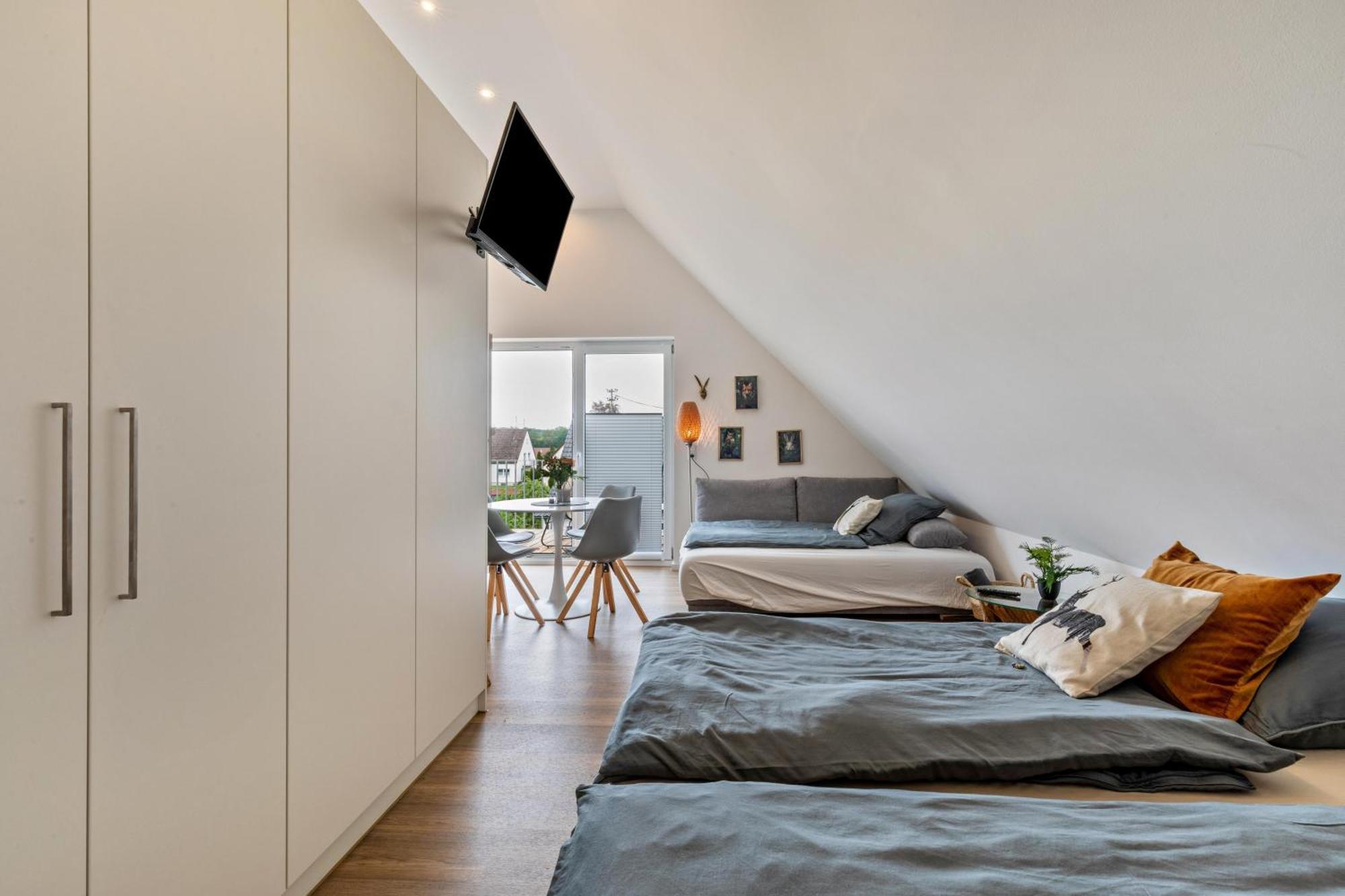 Studio 6 Parkside Apartments Guenzburg Luaran gambar